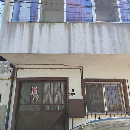Hostel Emy Camere Cu Baie Proprie Aproape De Plaja 3 Papuci Constança Exterior foto
